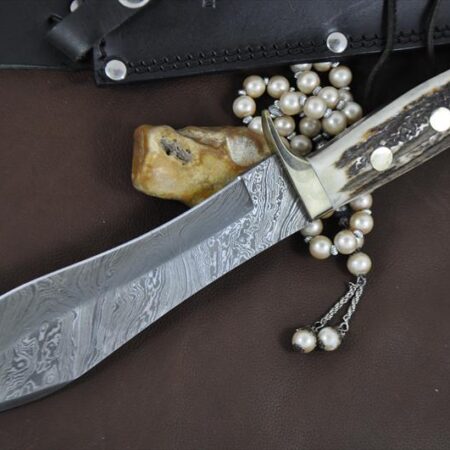 Damascus Steel Bowie Knife – Stag Handle & Leather Sheath